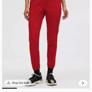 Lululemon HR Jogger 8 Dark Red